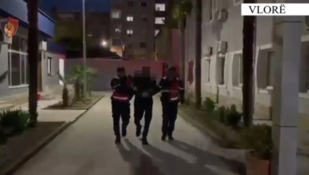 Humb jetën shtetasi i Maqedonisë i cili ndodhej në qendrën e paraburgimit në Vlorë