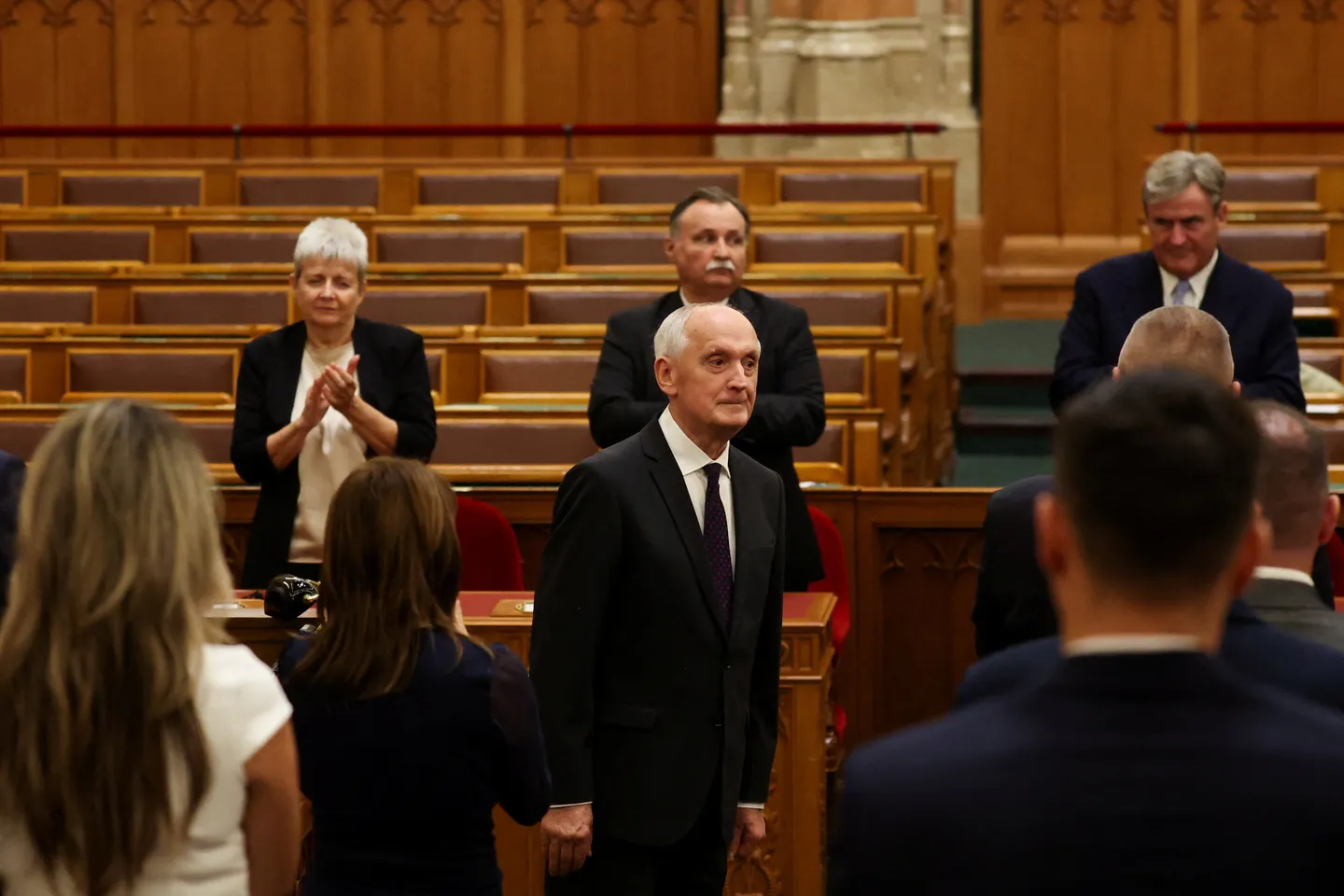 Hungaria zgjedh ish kreun e Gjykatës së Lartë  Andras Baka  president