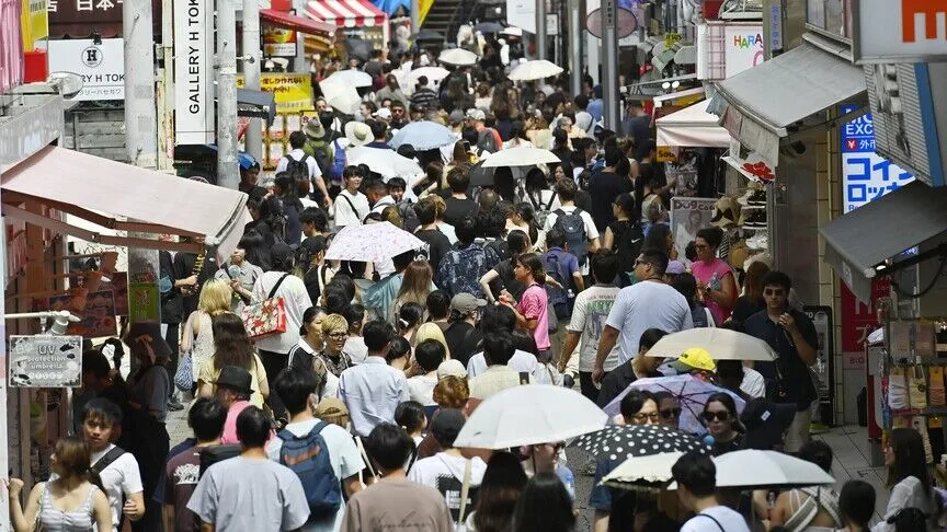 Qyteti Fukuoka në Japoni shënon temperatura rekord  vala e të nxehtit shkakton 79 të vdekur në mbarë vendin