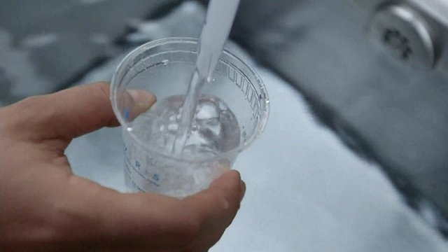 epidemia-ne-gostivar-po-qetesohet-por-uji-ende-nuk-eshte-i-sigurt-per-pije