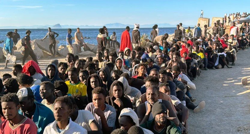 Spanja vendos kontrolle kufitare ndaj Italisë  përshkallëzohet përplasja pas fluksit të emigrantëve në Ceuta