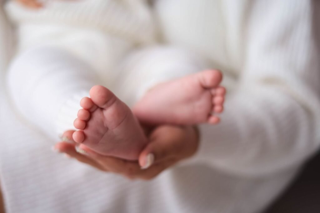 Maqedonia e Veriut në krizë socio demografike  1 005 lindje më pak se vdekje në tremujorin e dytë  ulen martesat shtohen divorcet