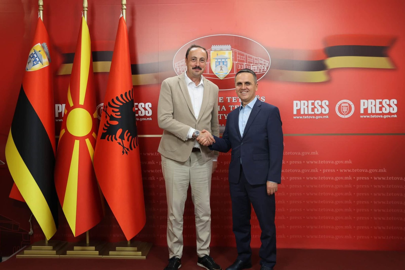 Takim lamtumirës në Tetovë  Kasami vlerëson rolin e ambasadorit turk Fatih Ulusoy