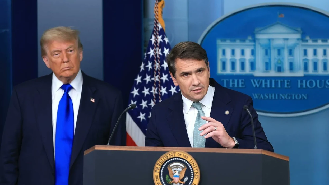 Ish avokati personal i Trumpit konfirmohet si Prokuror i Përgjithshëm i SHBA së