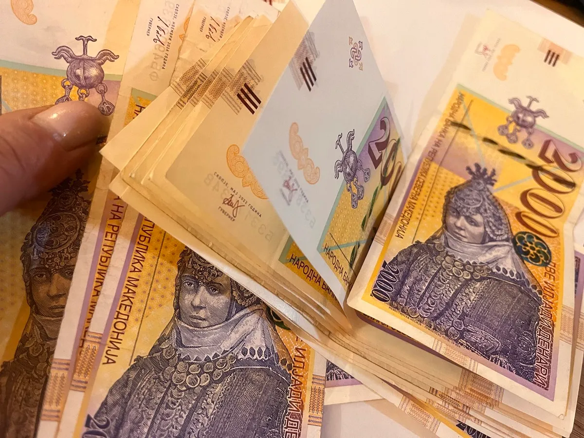 Padi penale ndaj tre personave fizikë dhe një personi juridik në RMV  dëmtuan buxhetin e një Kombinati duhani për mbi 3 3 milionë denarë