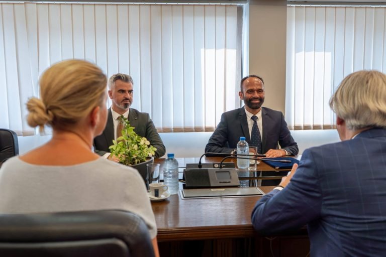 Shasivari takon ambasadorin polak  në fokus reformat në drejtësi