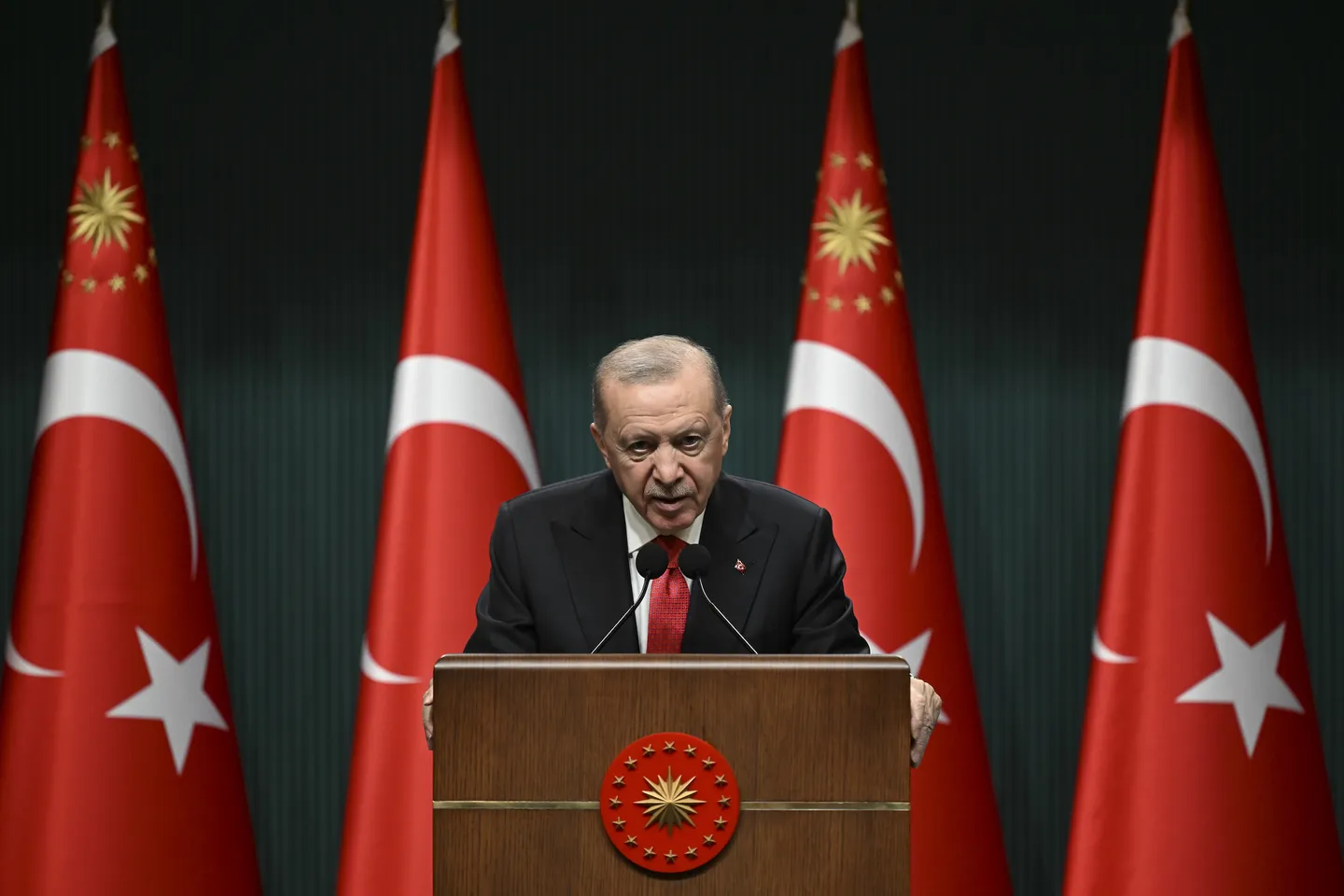 Erdogan uron kryeministrin e ri britanik  zotohet për thellimin e marrëdhënieve Turqi MB