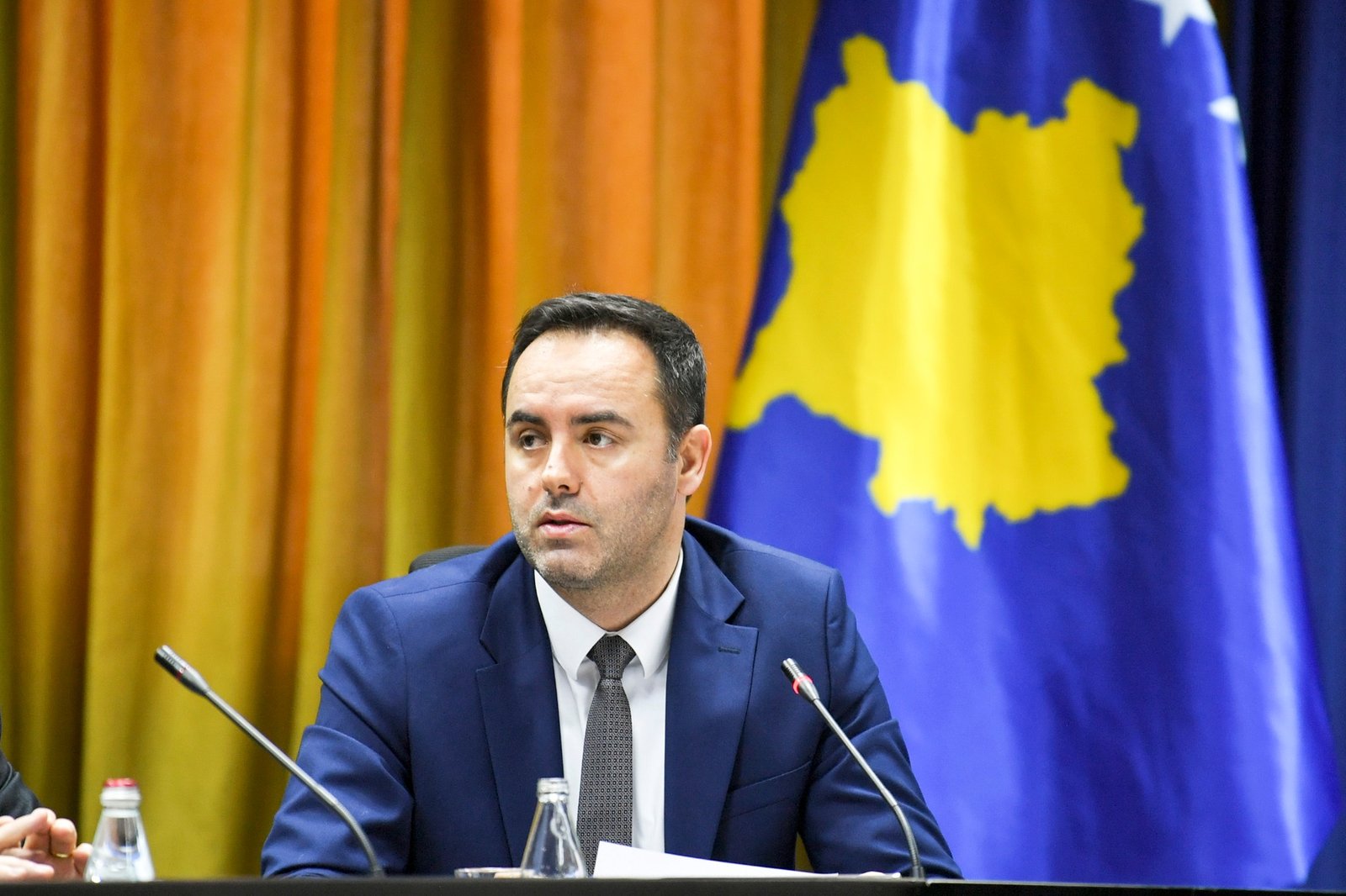 Konjufca i reagon Zelenskyt  Kosova është shtet sovran dhe i pavarur