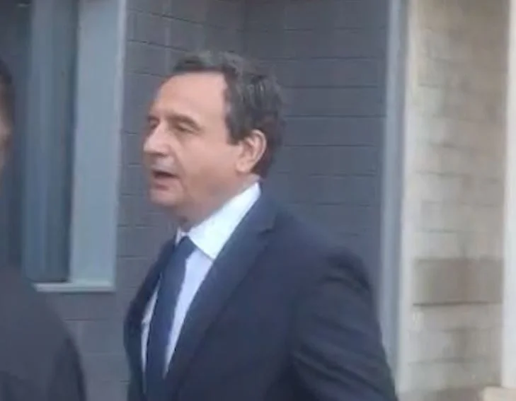 Përfundon takimi me Abdixhikun  Kurti  S ka marrëveshje me LDK në