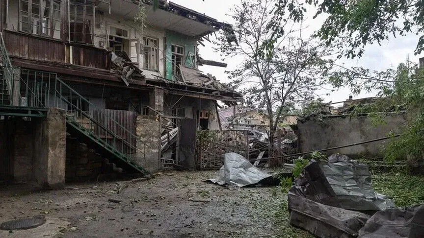 Dy të vrarë dhe 42 të plagosur në sulmet ajrore gjatë natës në Rusi dhe Ukrainë