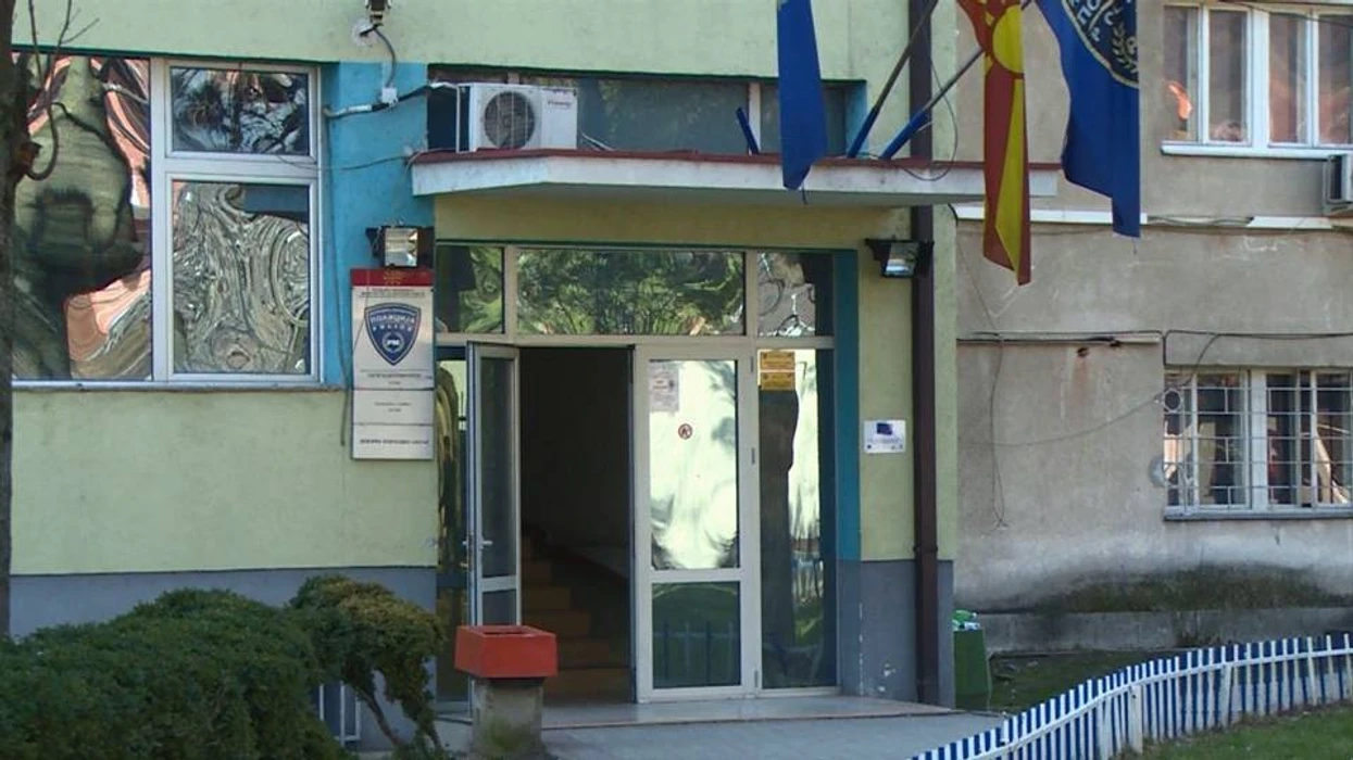 Ndalohet një person nga rrethina e Tetovës  voziti pa leje dhe shkaktoi aksident