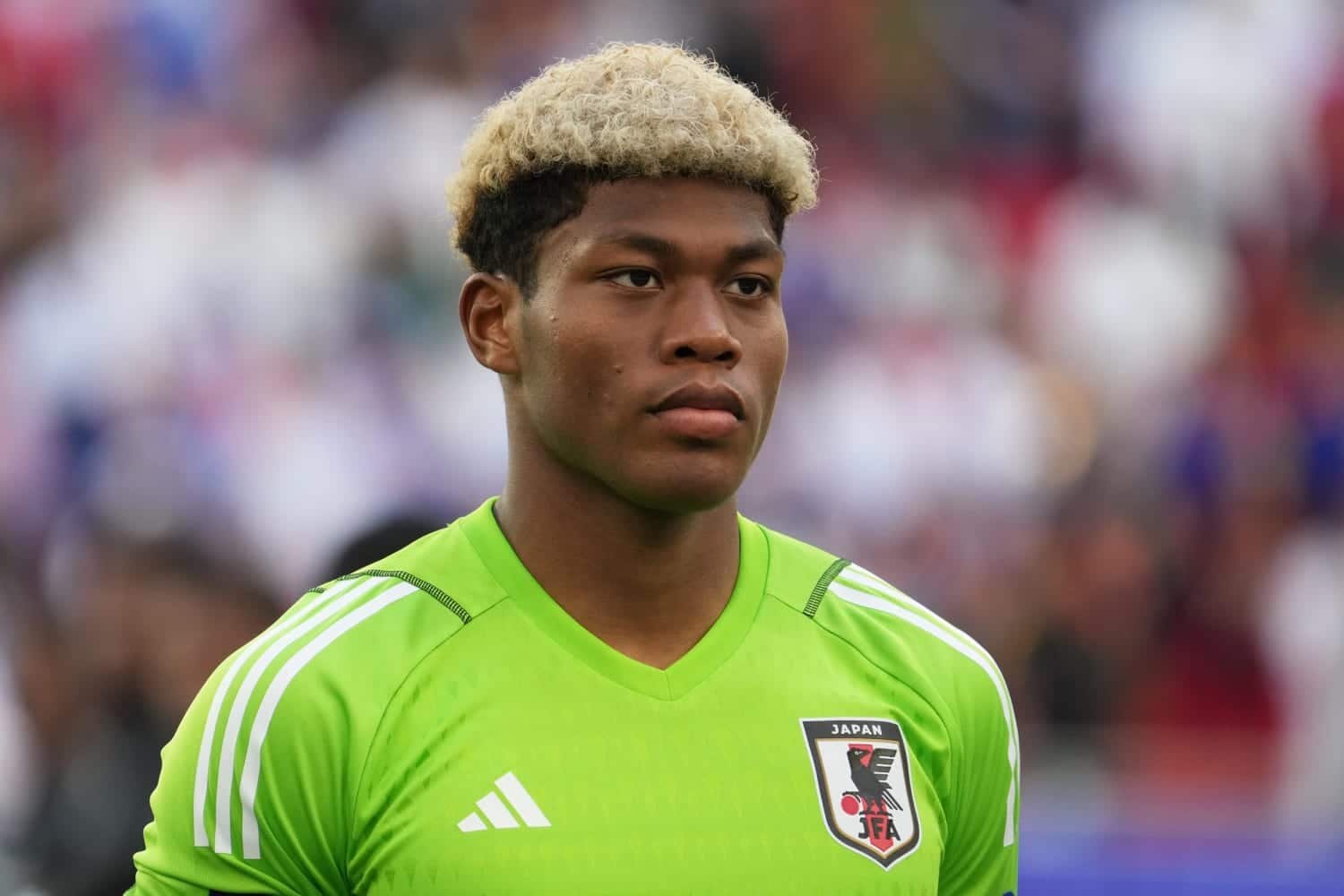Zion Suzuki transferohet te Aston Villa për rreth 35 milionë euro