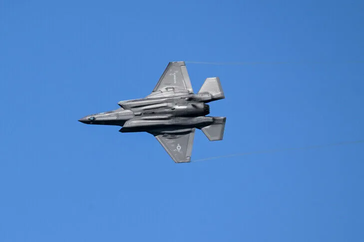 CENTCOM  Forcat amerikane fillojnë goditjet ndaj objektivave të Gardës Revolucionare të Iranit