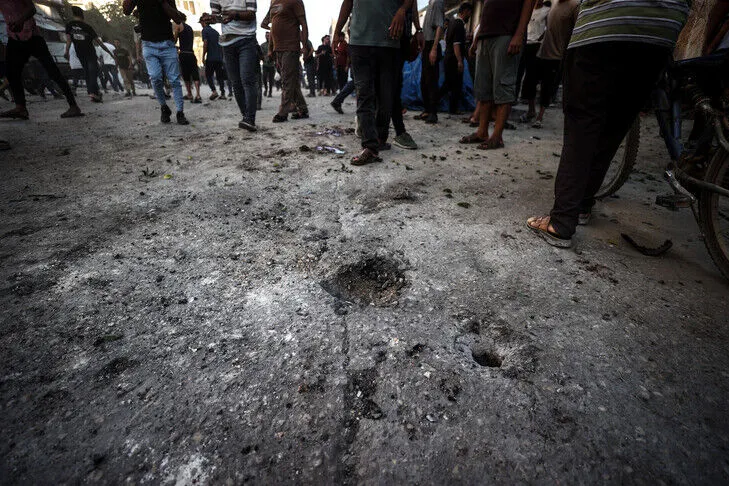 Tre palestinezë të vrarë dhe disa të plagosur nga sulmet izraelite në Gaza pavarësisht armëpushimit