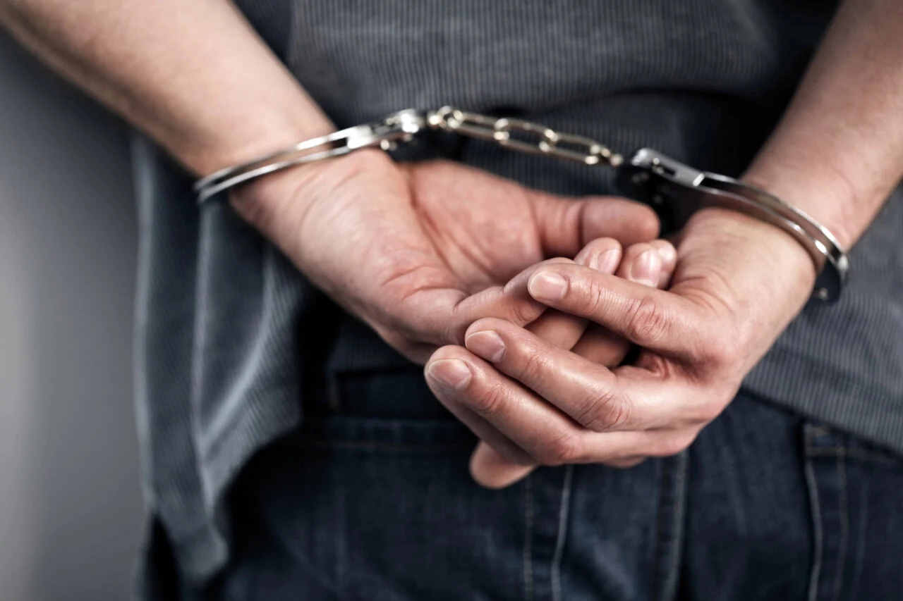 Arrestohen dy shtetas çekë që hynë pa autorizim në Kazermën  Ilinden 