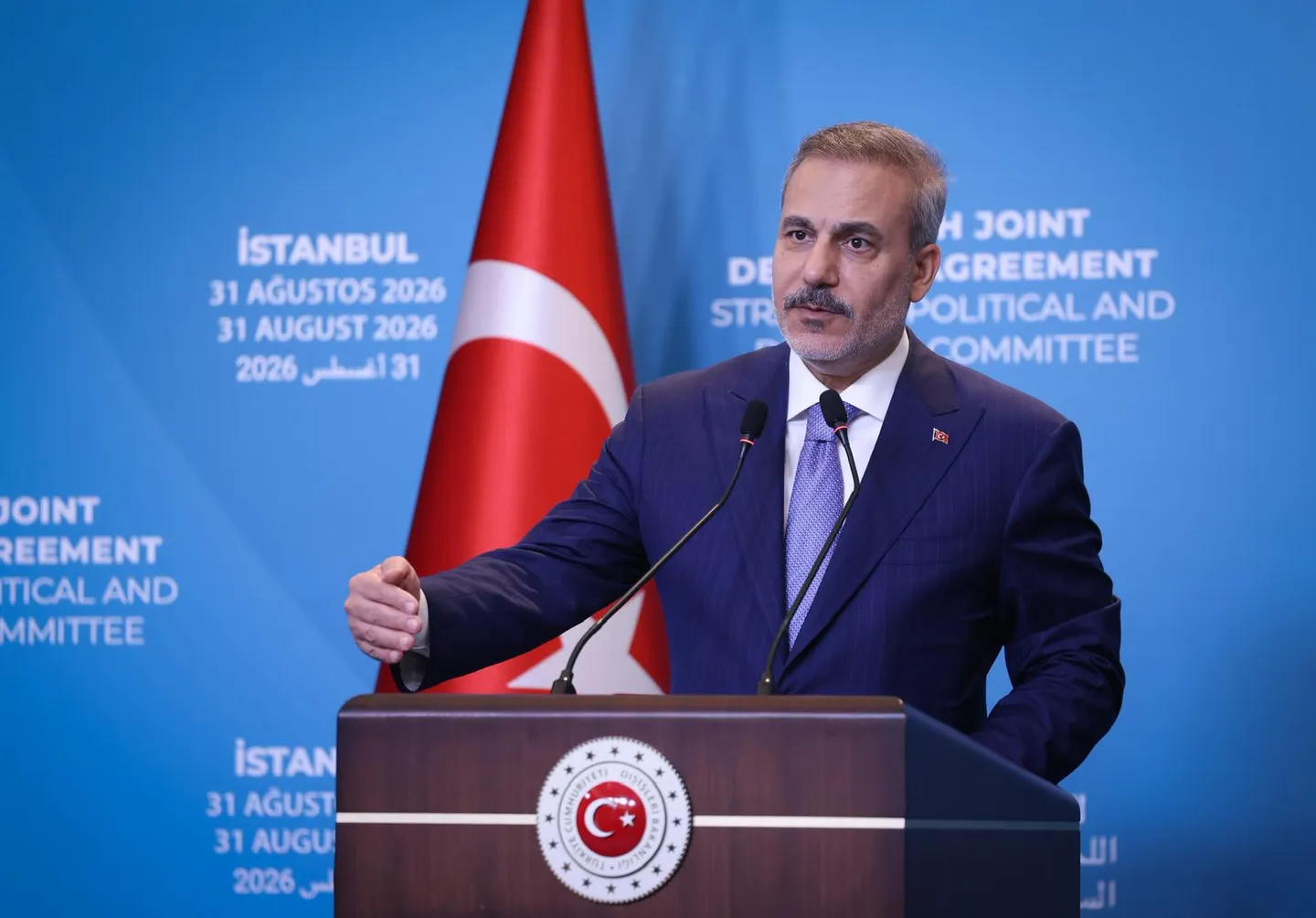 Fidan diskuton sulmet rajonale dhe negociatat me homologët e Katarit dhe Arabisë Saudite