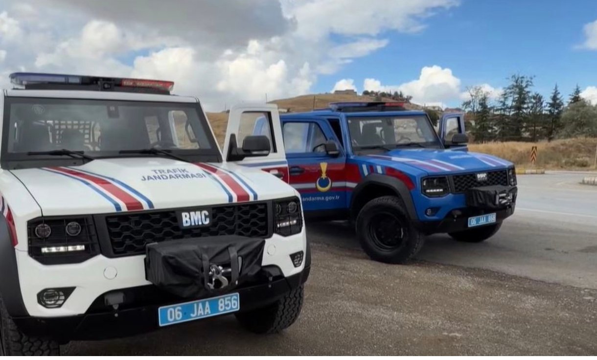  VIDEO  Njihuni me TULGA  automjeti i ri i blinduar i Xhandarmërisë turke që është prodhuar në Turqi