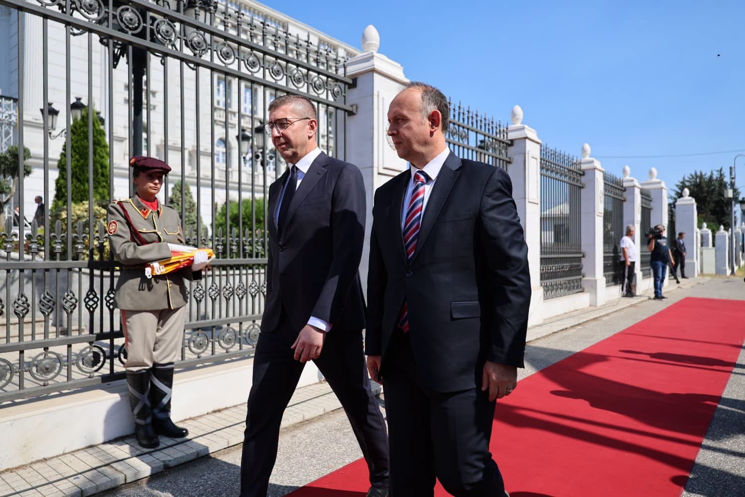 Afrim Gashi në ceremoninë për 35 vjetorin e Pavarësisë së RMV së   8 Shtatori na bashkon rreth vlerave të demokracisë 