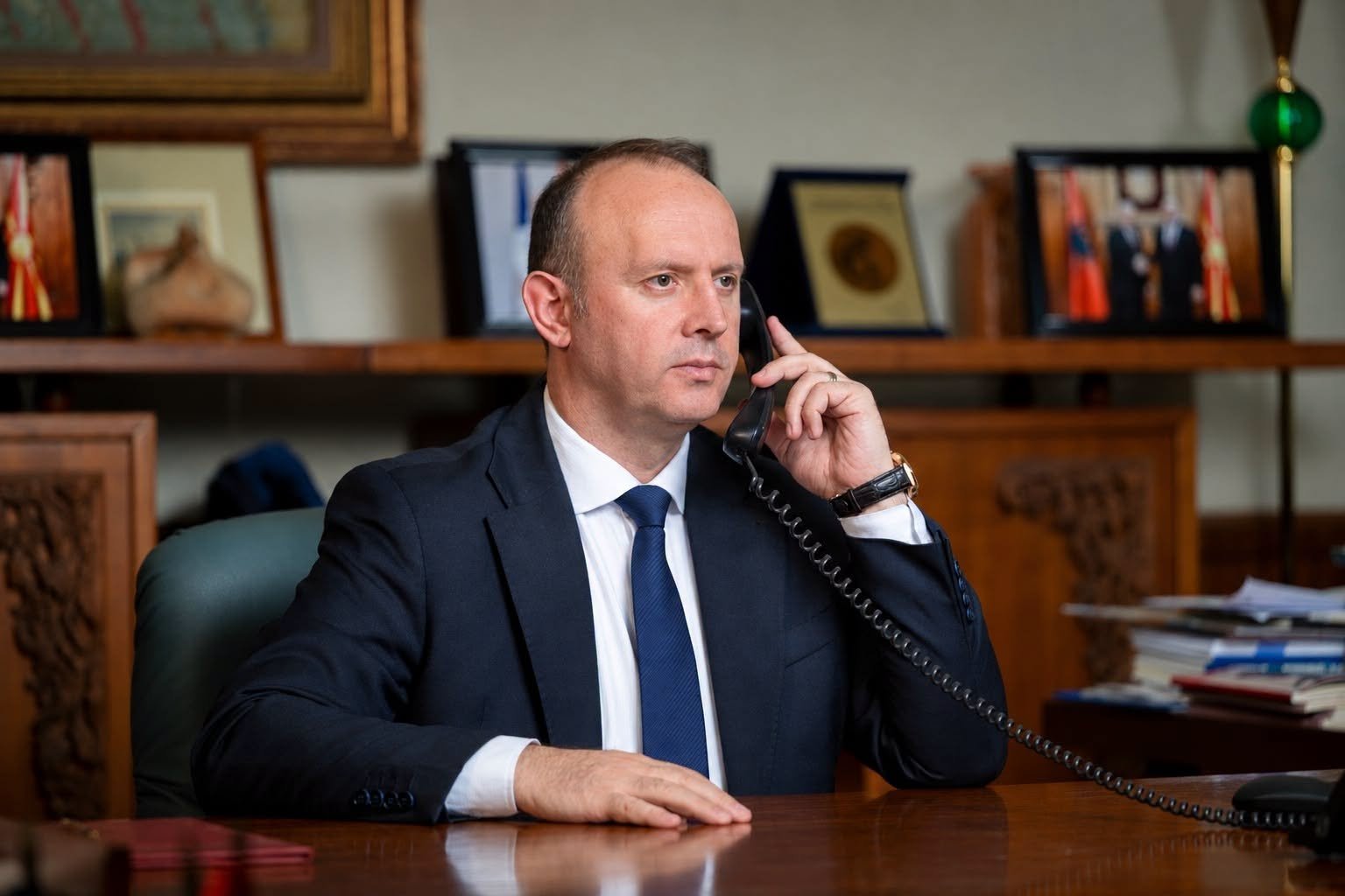 Afrim Gashi uron Kurtin për mandatin e ri   Për Kosovën një faqe e re  për miqësinë tonë një vazhdim 