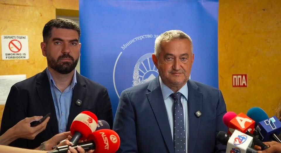 Elezi  Donacion prej 1 2 milionë IU  njësi  Faktor VIII për pacientët me Hemofili