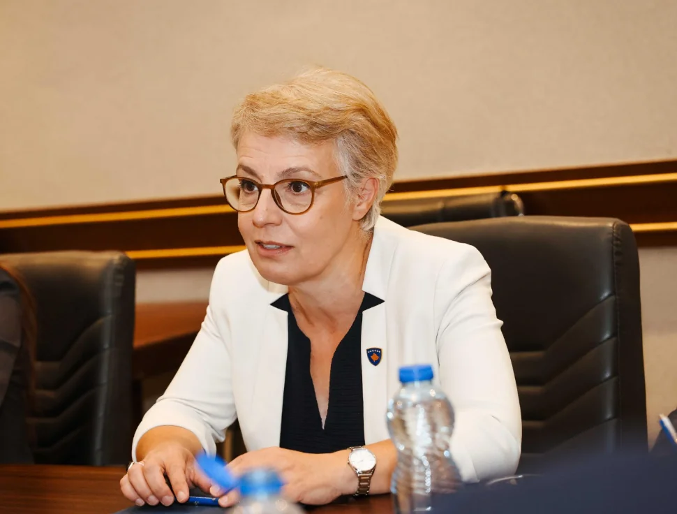 Mbi 40 milionë euro nga buxheti për mbrojtjen e krerëve të UÇK   Gërvalla i rikthen shifrat që i lexoi dje