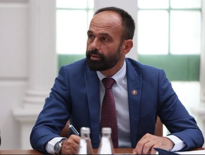 Shasivari  Lobimi duhet të jetë transparent  vendimet publike nuk duhet të merren në hije