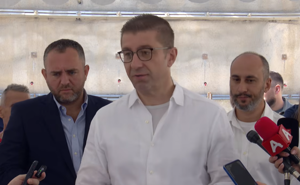mickoski-mbi-200-mije-qytetare-moren-pjese-ne-festen-e-pavaresise-nuk-merrem-me-akuzat-e-lsdm-se