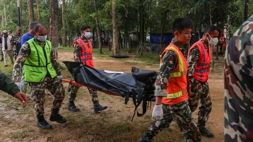 Numri i viktimave nga përmbytjet në kufirin Nepal Kinë rritet në 1 420  të paktën 5 649 persona të zhdukur
