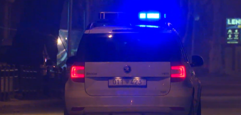 MPB për vrasjen në Duqanxhik  Dy persona ndaluan me motoçikletë dhe qëlluan ndaj grupit  26 vjeçari humbi jetën