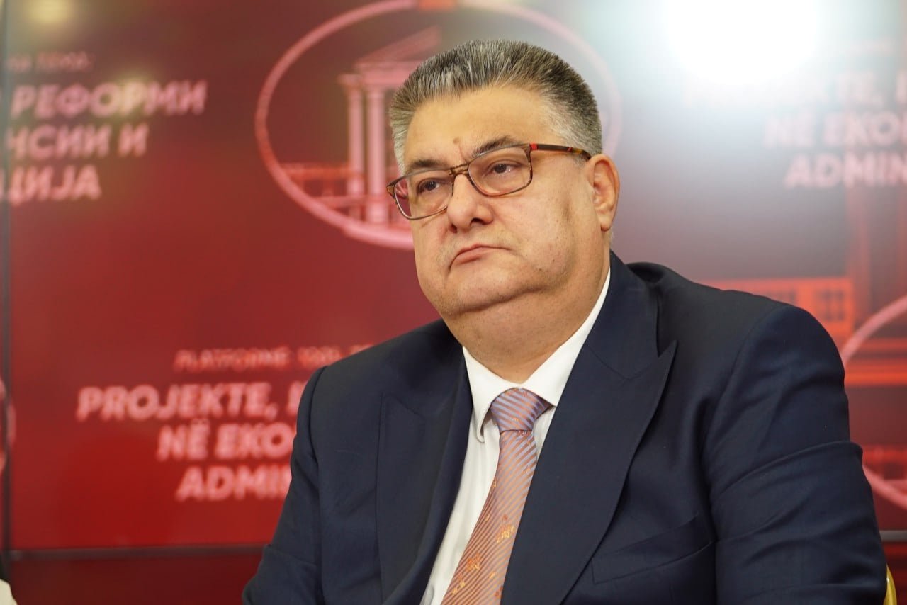 Reformë në pagat e administratës  ligji i ri pritet deri në fund të vitit