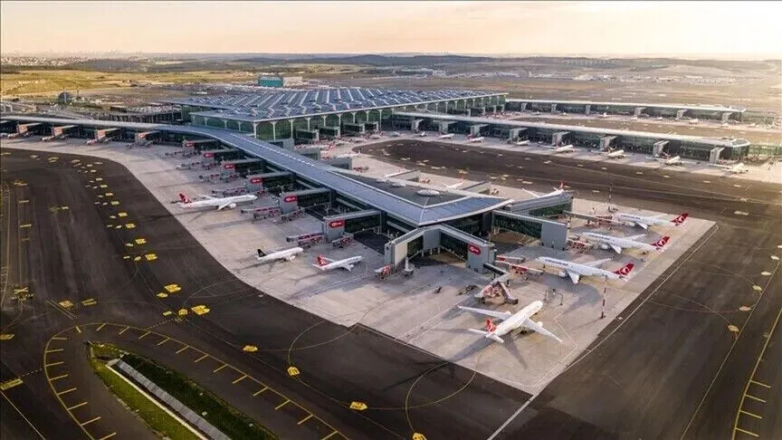 Aeroporti i Stambollit kryeson renditjen globale për lidhjet ajrore  Heathrow bie mes trazirave në Lindjen e Mesme