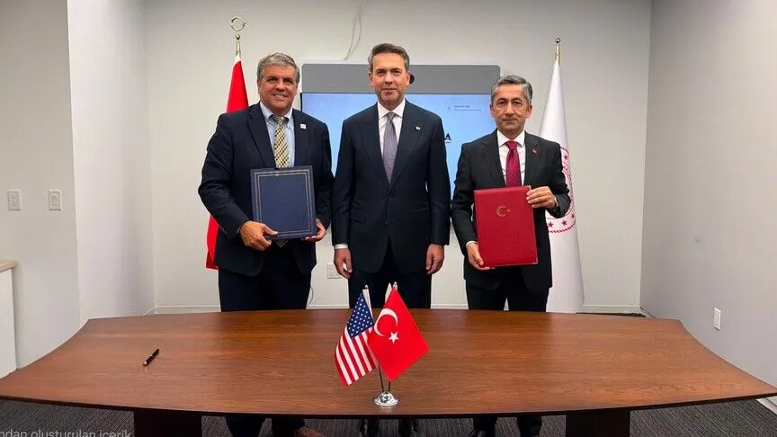 Turqia dhe SHBA ja nënshkruajnë marrëveshje për reaktorët bërthamorë të gjeneratës së re