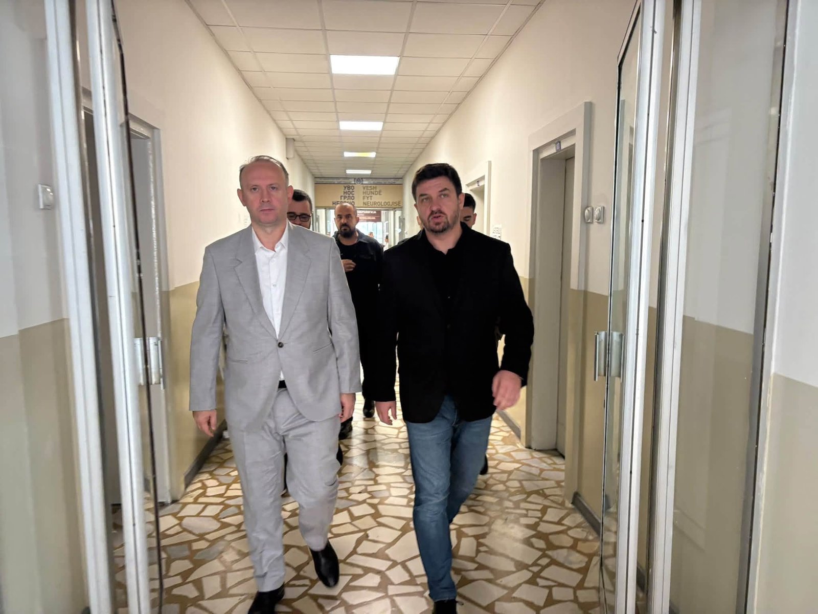 Kryeparlamentari Gashi viziton Shtëpinë e Shëndetit në Shkup  diskuton për përmirësimin e shërbimeve