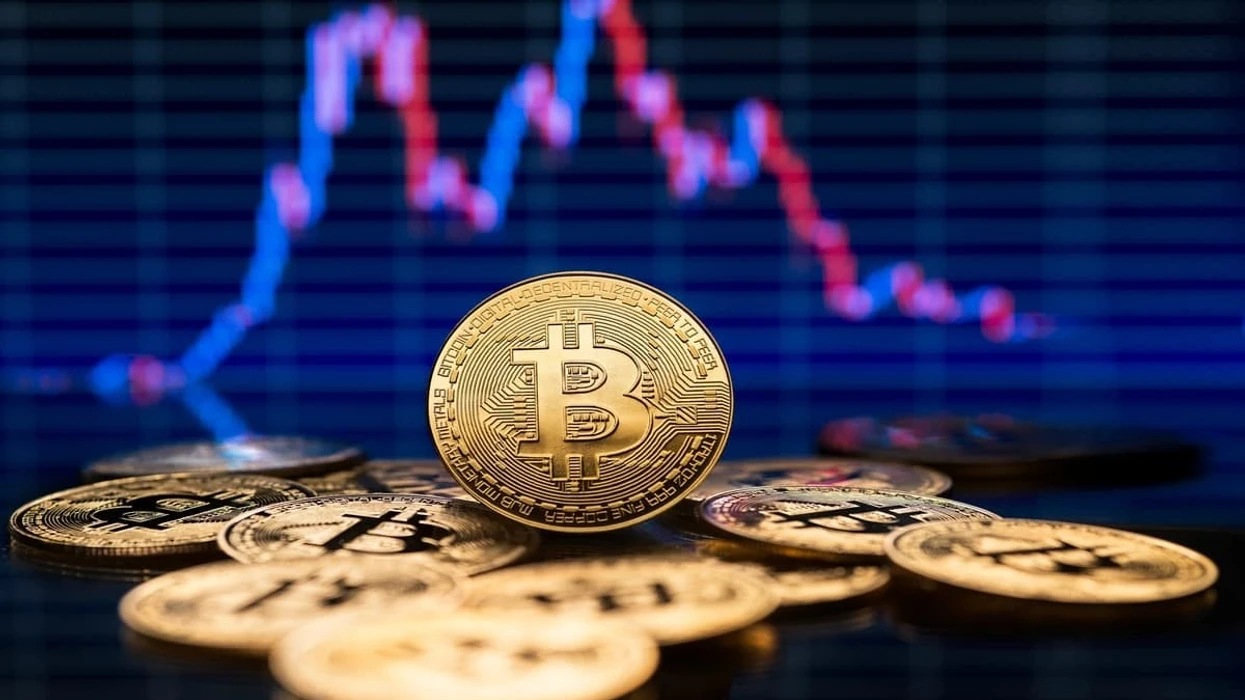 Bitcoin dobësohet nën presionin e dollarit   çfarë pritet të ndodhë me kriptomonedhat 