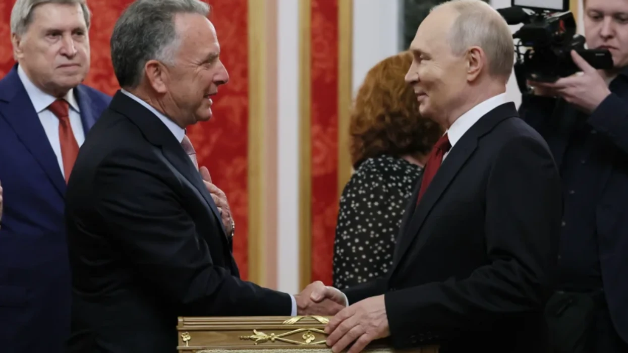 I dërguari amerikan shkon në Rusi për bisedime me Putinin  pas takimit  pozitiv  me Zelenskyn
