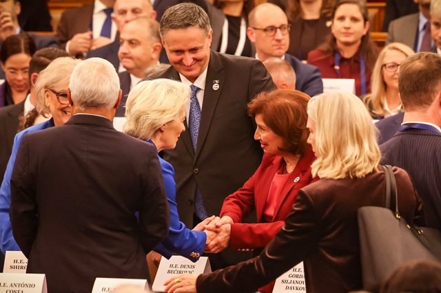 Siljanovska Davkova  Zgjerimi i BE së me Ballkanin Perëndimor duhet të bazohet në merita dhe kritere të qarta