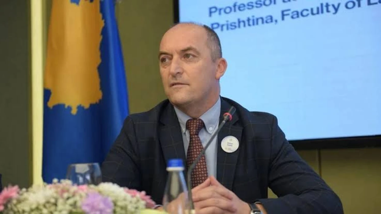 Reagon Sejdiu  Emri im u përfshi sërish në diskutime  por unë jam tërhequr nga gara për president