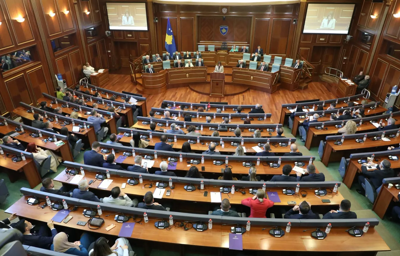 Edhe VV ja i drejtohet Kushtetueses për kompetencat presidenciale pas skadimit të mandatit