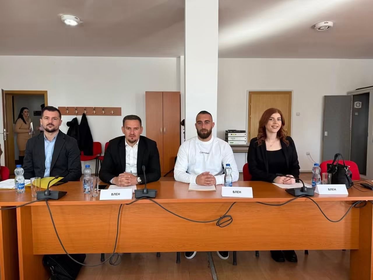 I etiketoi shqiptarët si  fis i pacivilizuar   reagon këshilltari i VLEN it  kërkon largimin e mësueses maqedonase