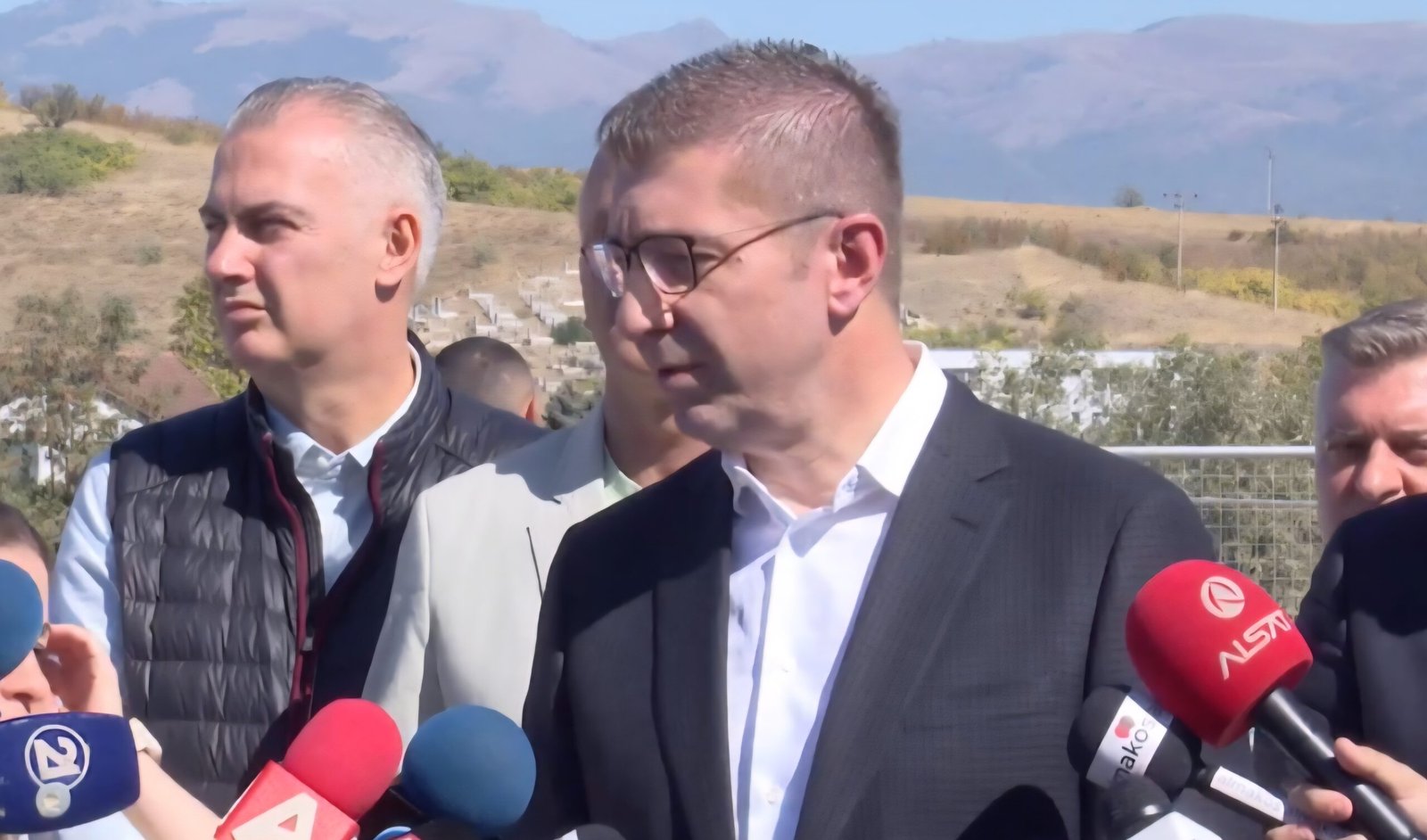 Mickoski  Pres që javën e ardhshme të ketë ulje të çmimit të naftës dhe benzinës