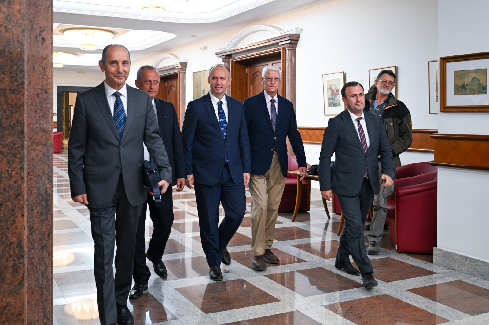 Krijohet për herë të parë Këshilli i ish Kryetarëve të Kuvendit  Gashi   Hap i rëndësishëm për vazhdimësinë institucionale 