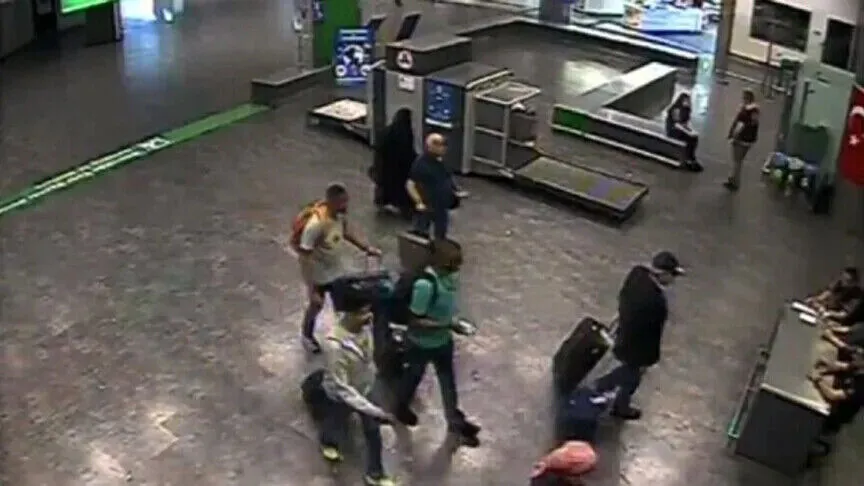Sulm në aeroportin kryesor të kryeqytetit të Arabisë Saudite  12 të vdekur dhe mbi 300 të plagosur