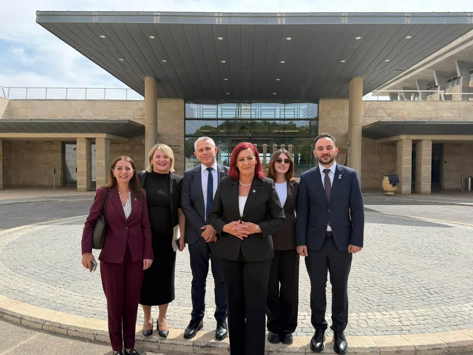 Këta janë deputetët e Kosovës  miq të Izraelit