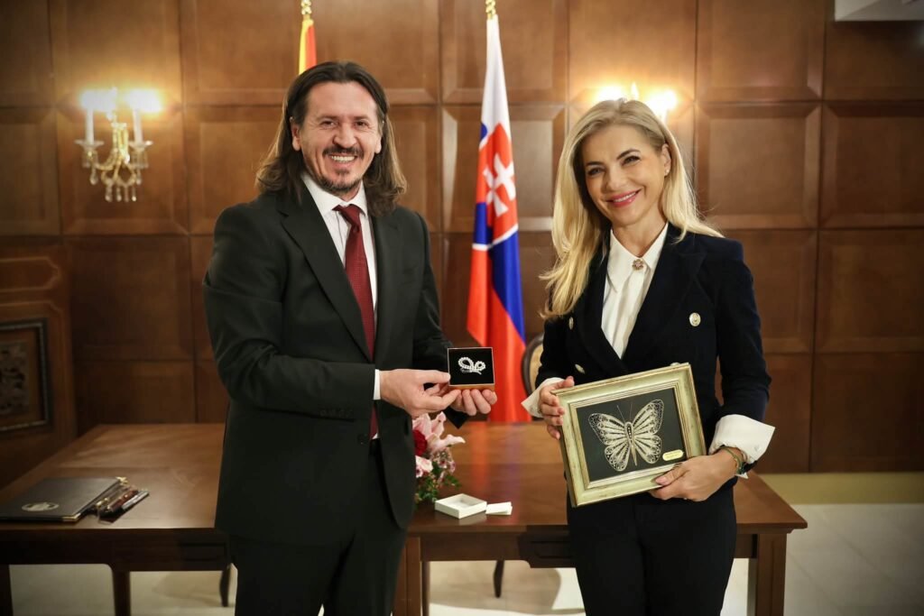 Sulejmani takon ministren sllovake të Kulturës  Nënshkruhet marrëveshje e re për bashkëpunim kulturor