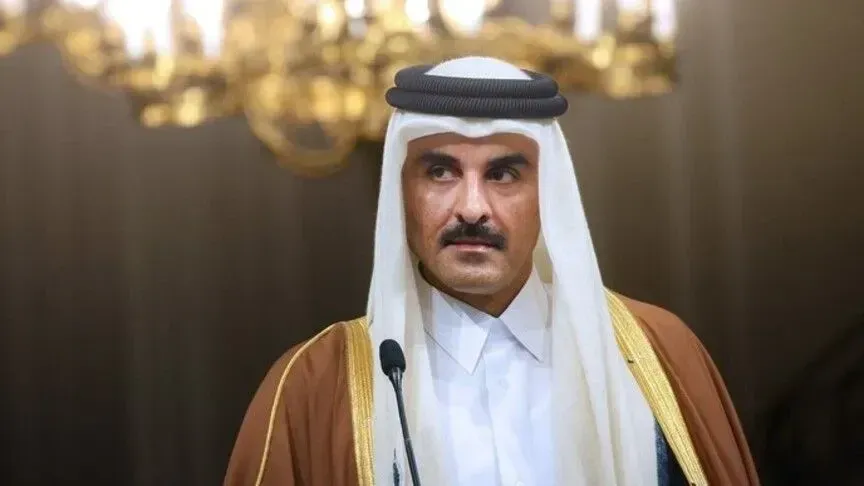 Emiri i Katarit bën thirrje për përgjegjësi për autorët e gjenocidit në Gaza