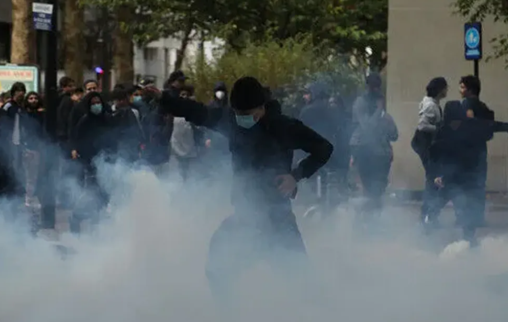Protestat e nxënësve në Francë për kushte më të mira arsimore përhapen edhe në Belgjikë
