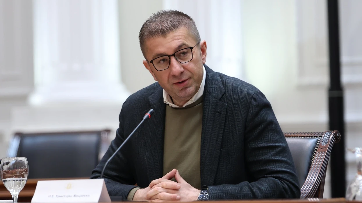 Mickoski  Le të mos jetë ky 11 Tetor vetëm një ditë përkujtimi  sepse liria është një vepër që çdo brez duhet ta vazhdojë